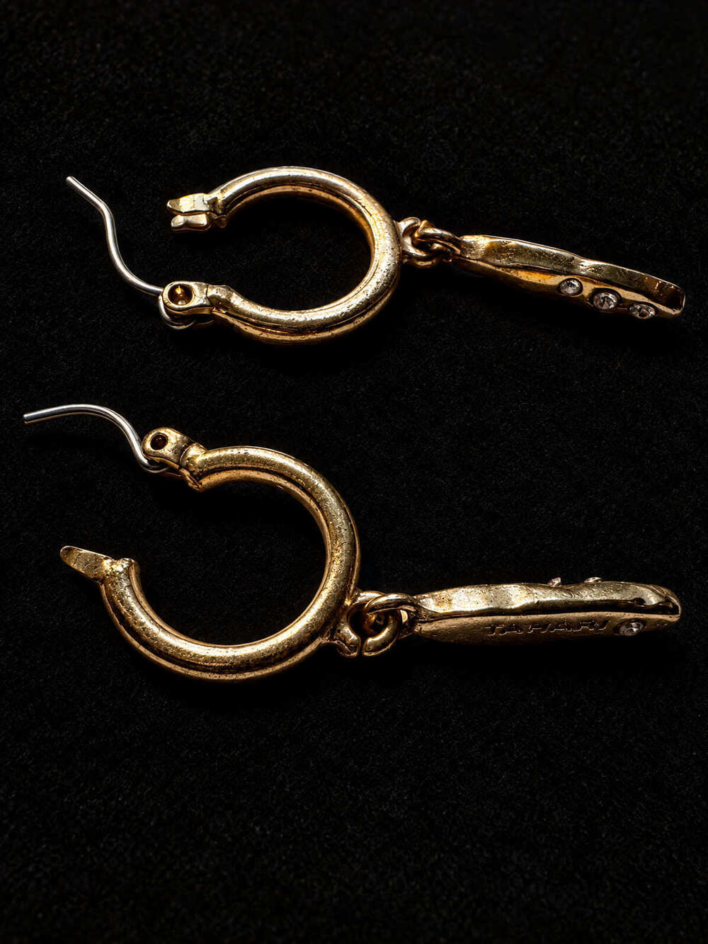 ⚜️ Tahari Hoop & Bar Drop Earrings | Gold-Tone | Crystal-Look 💗